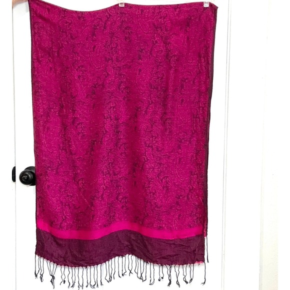 Pashmina Silk Blend Paisley Shawl Wrap Scarf Fuchsia Magenta Pink Fringe Trim - Picture 3 of 4